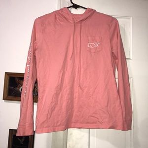 Vineyard vines hoodie tee